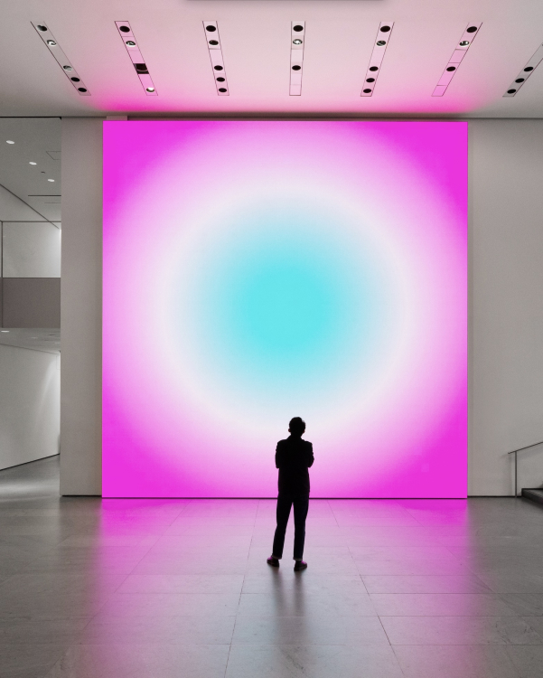 Rafaël Rozendaal, Return Reverse (2019) - installed in the Gund Lobby at MoMA, New York - part of solo exhibition 'Light' (2024-2025)
 Rafaël Rozendaal, Return Reverse (2019) - installed in the Gund Lobby at MoMA, New York - part of solo exhibition 'Light' (2024-2025)