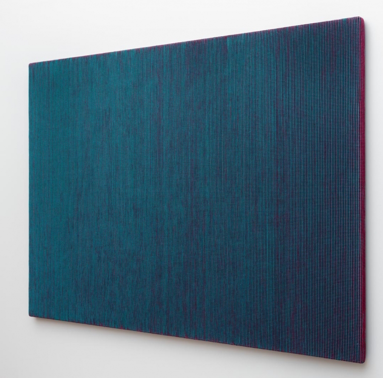 Near Next 17 08 01 (2017), lenticular tapestry, linen, 144 x 200 cm. Photo: Gert Jan van Rooij. Near Next 17 08 01 (2017), lenticular tapestry, linen, 144 x 200 cm. Photo: Gert Jan van Rooij.