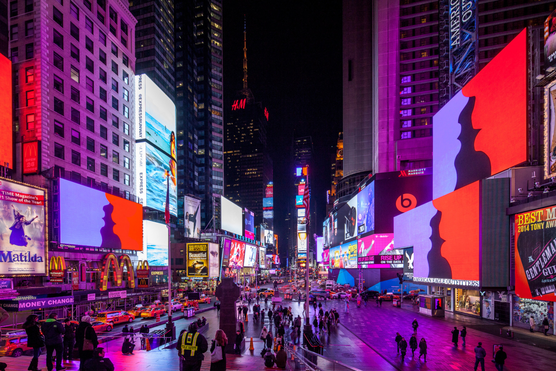 Times Square Midnight Moment - Rafaël Rozendaal, 2015 Times Square Midnight Moment - Rafaël Rozendaal, 2015