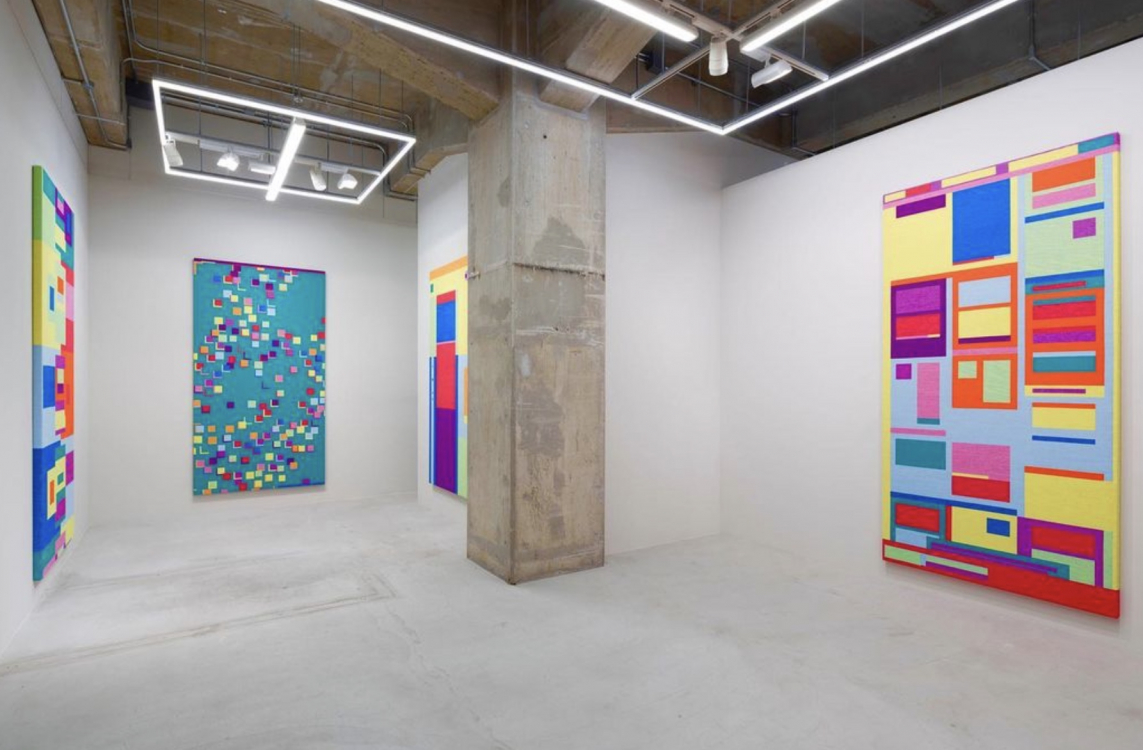 Tapestries at Rafaël Rozendaal's solo exhibition "Screen Time" at Takuro Someya Contemporary art Tapestries at Rafaël Rozendaal's solo exhibition "Screen Time" at Takuro Someya Contemporary art