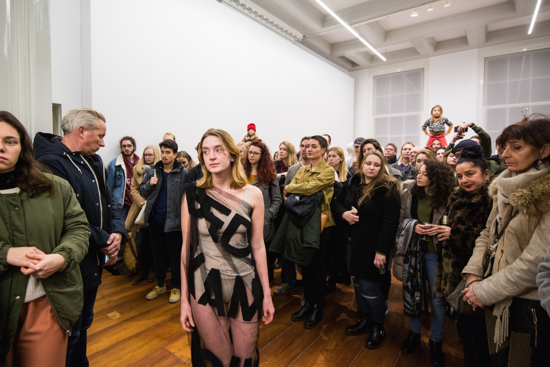 Performance Is My Body Public?at Upstream Gallery during Amsterdam Art Weekend 2018. Photo: Maarten Nauw. Performance Is My Body Public?at Upstream Gallery during Amsterdam Art Weekend 2018. Photo: Maarten Nauw.